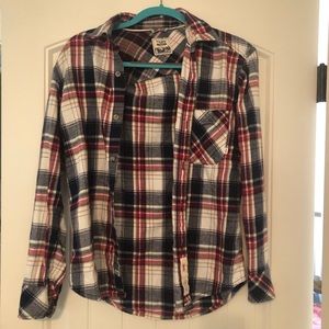 Aritzia Flannels (2)